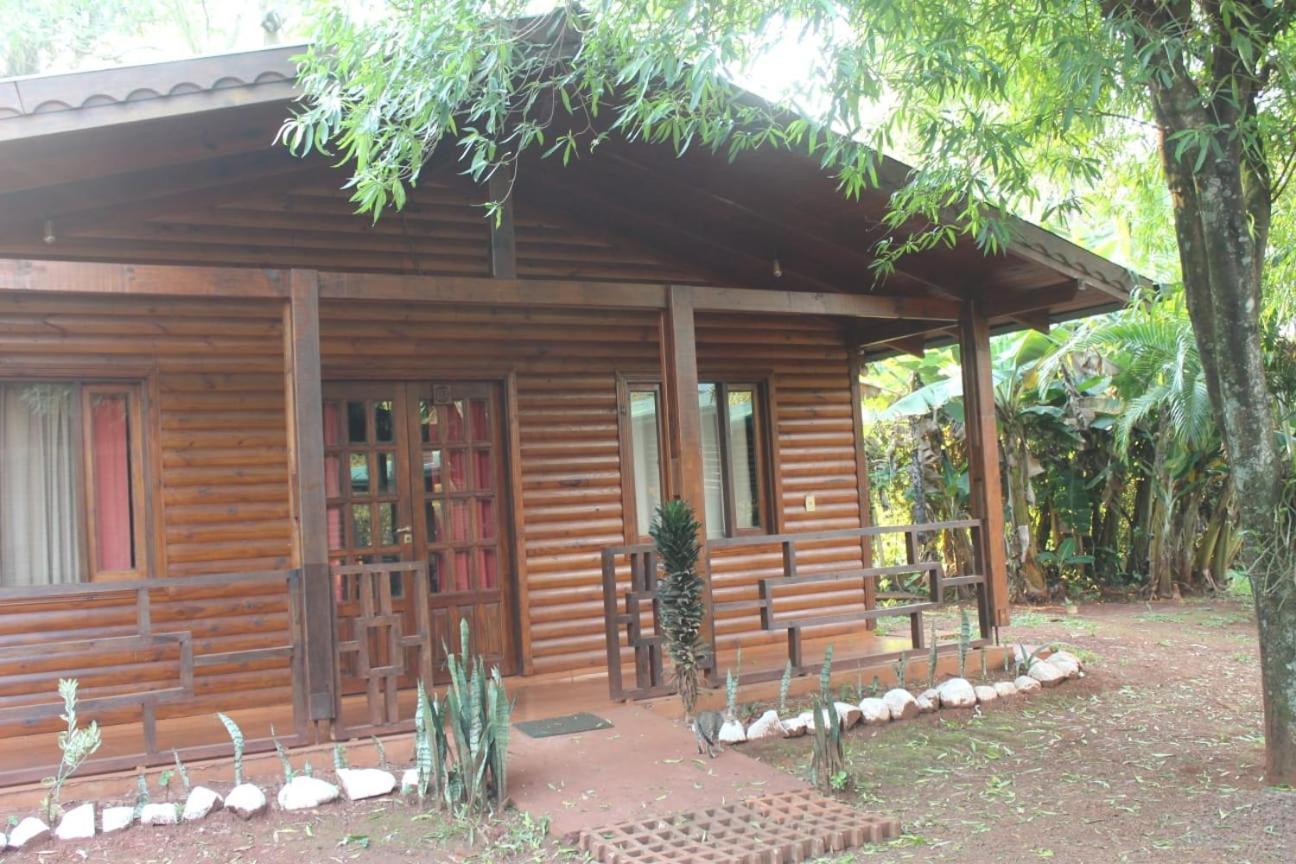 Cabanas Raices Pampeanas Puerto Iguazú Exterior foto